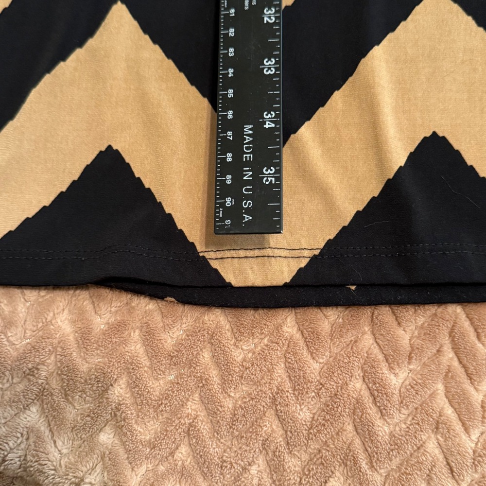 New Directions Woman Tan Black Chevron Maxi Skirt Plus Size 1X Stretch Jersey - Picture 4 of 6